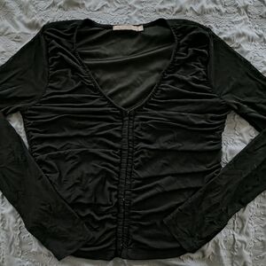 Black long sleeve ruched top